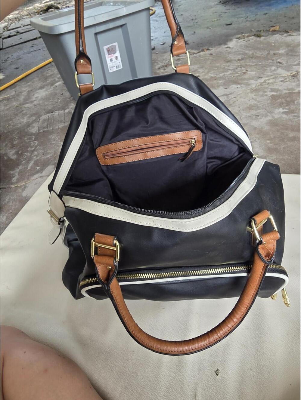 Madden Girl Weekender Bag black, tan and white